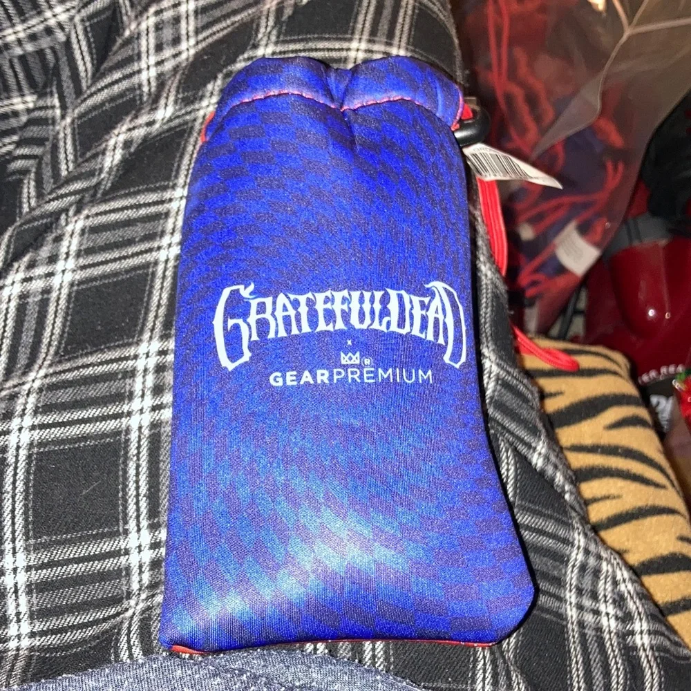 Grateful Dead Drawstring Pouch & Sticker - Picture 2 of 4